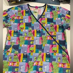 Pediatric scrub top